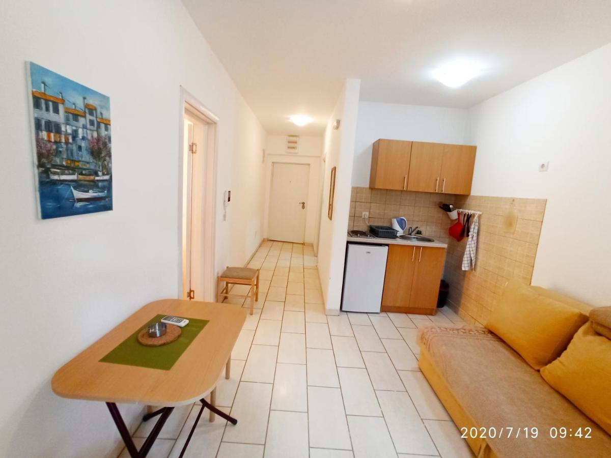 Apartments Mitende Budva Exterior photo