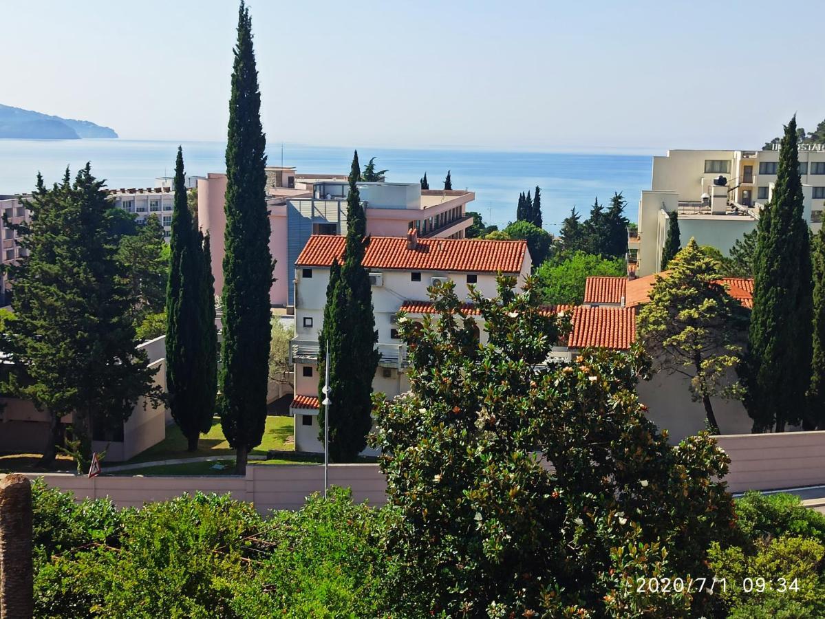 Apartments Mitende Budva Exterior photo