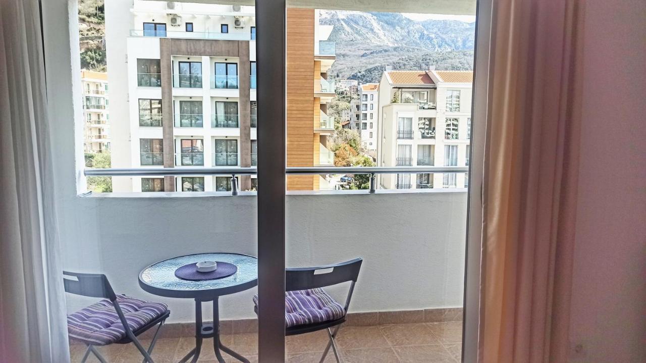 Apartments Mitende Budva Exterior photo