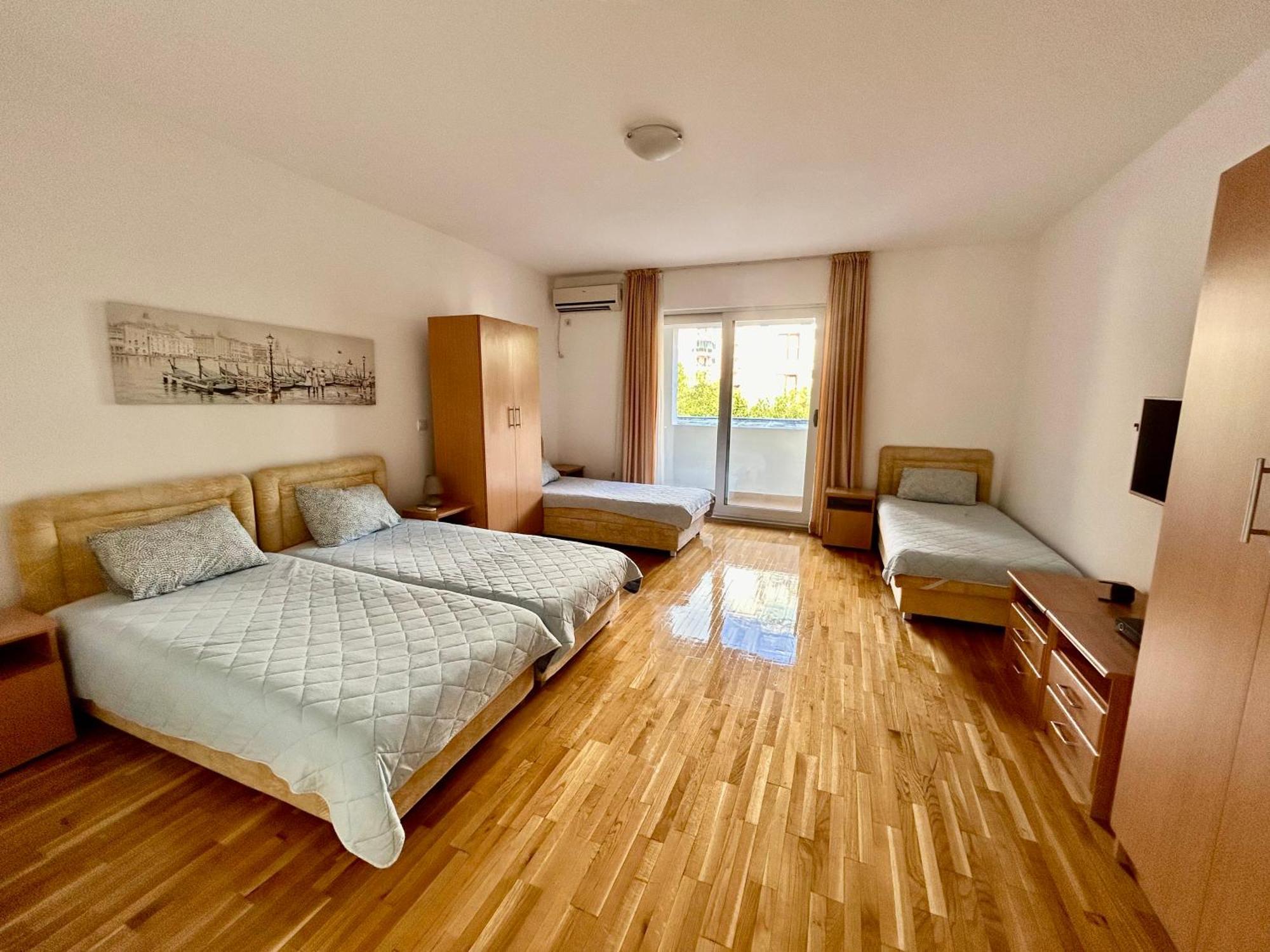 Apartments Mitende Budva Exterior photo