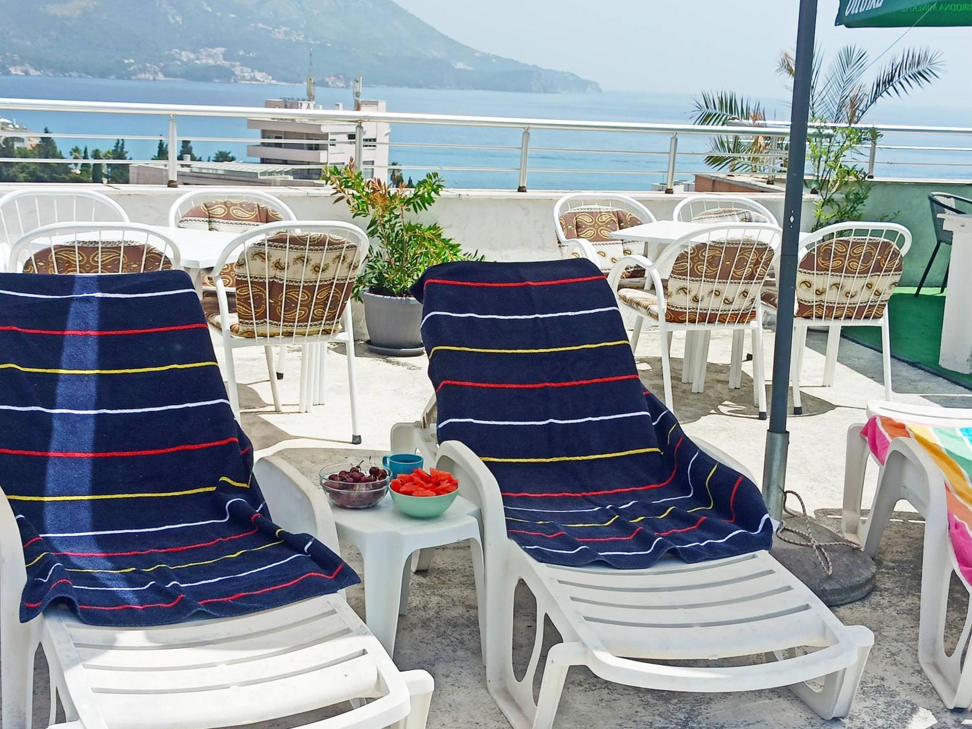 Apartments Mitende Budva Exterior photo