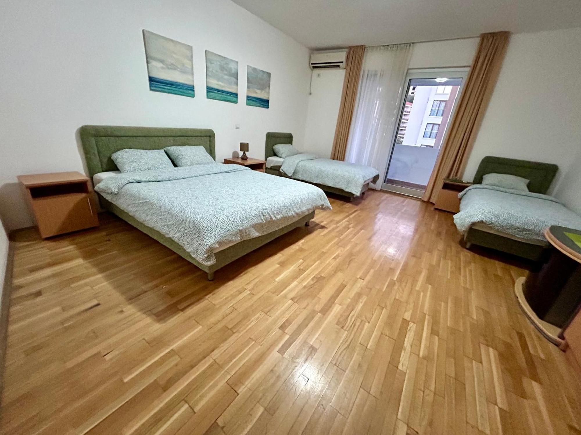 Apartments Mitende Budva Exterior photo